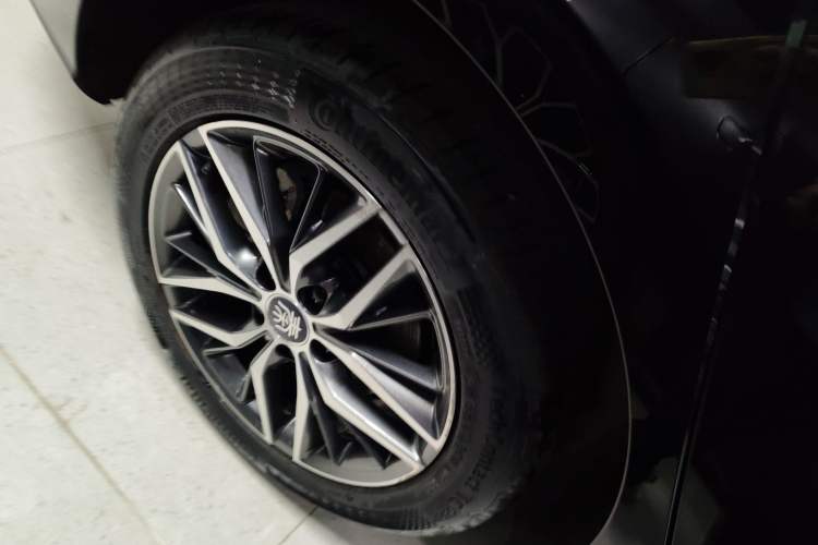 Used BYD Qin PLUS 2023 Champion Edition DM-i 120KM Leading Model Right Rear Wheel Hub