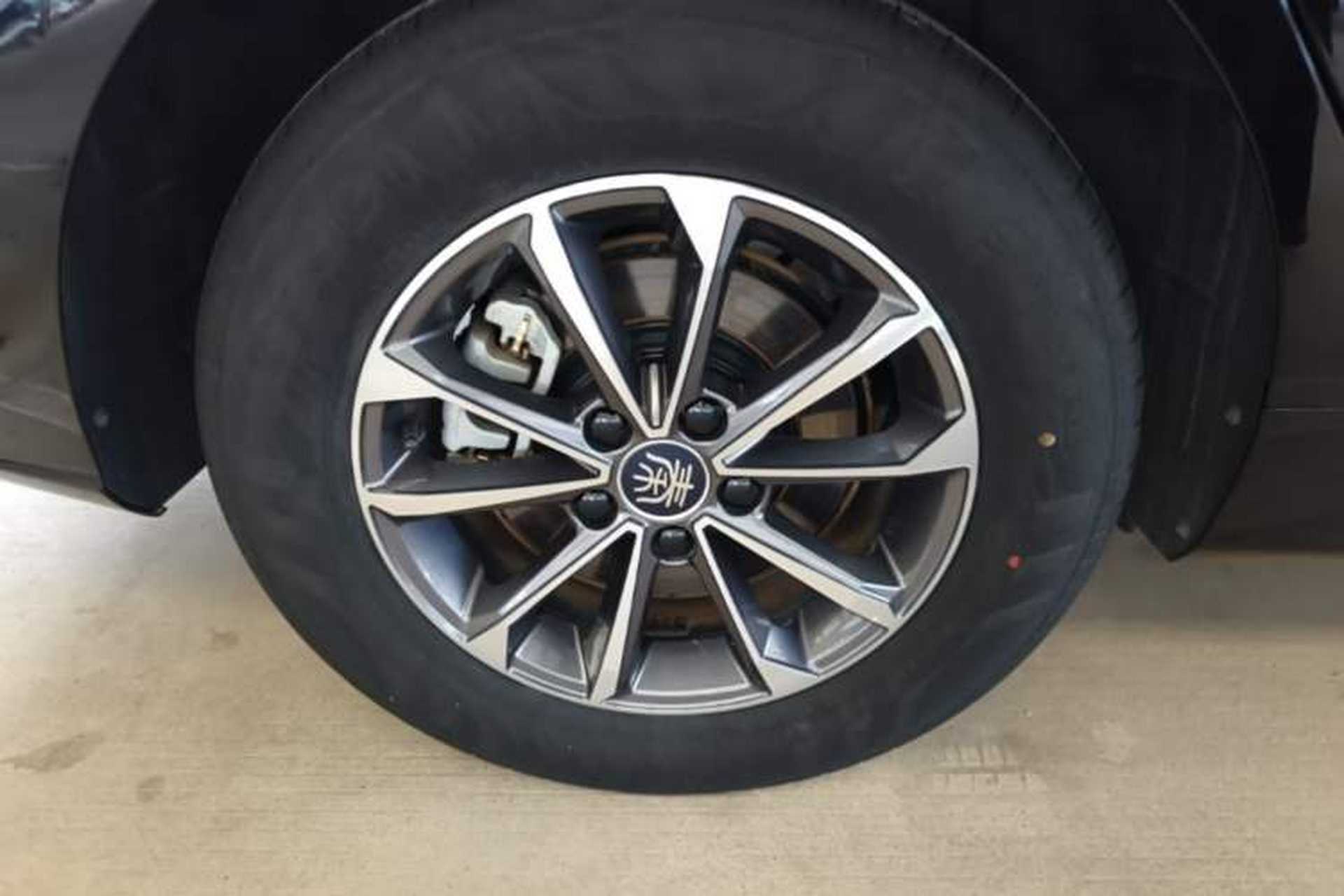 Used BYD Qin PLUS 2023 Champion Edition DM-i 55KM Leading Model Right Rear Wheel Hub