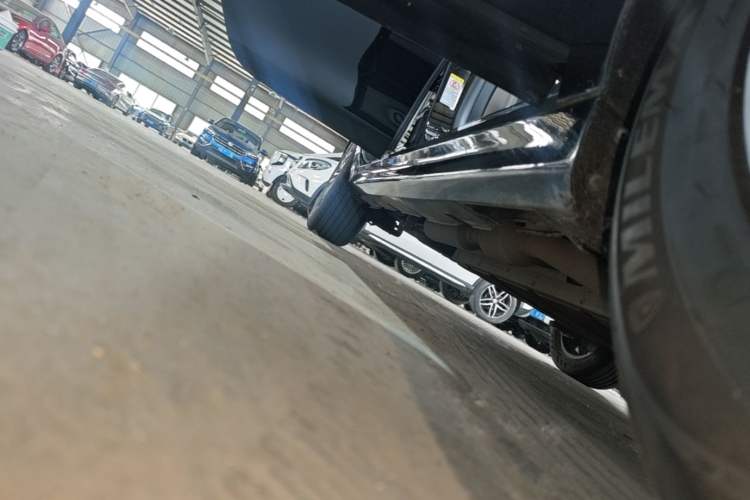 Used BYD Qin PLUS 2023 Champion Edition DM-i 55KM Superior Model Right Side Sill