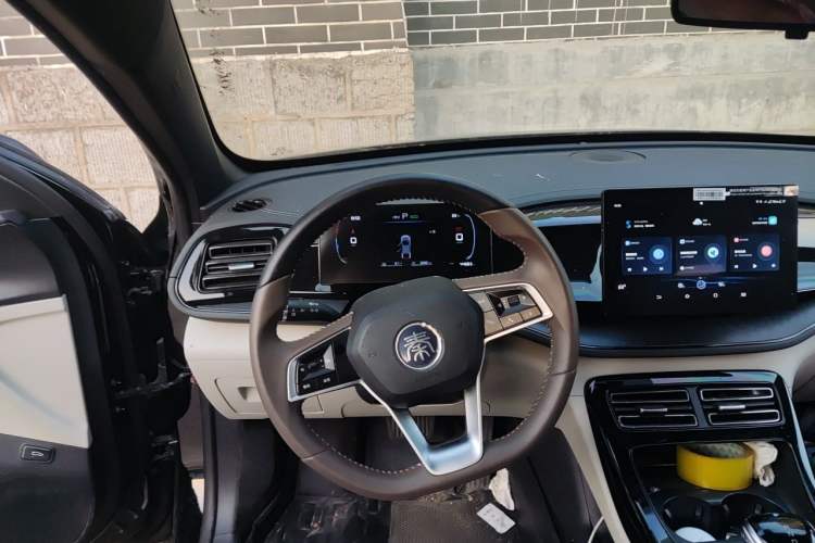 Used BYD Qin PLUS 2023 Champion Edition DM-i 55KM Leading Model Steering Wheel
