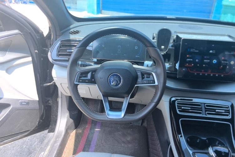 Used BYD Qin PLUS 2023 Champion Edition DM-i 55KM Superior Model Steering Wheel