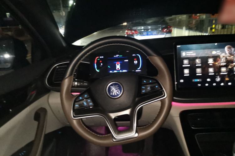 Used BYD Qin PLUS 2023 Champion Edition DM-i 120KM Excellence Model Steering Wheel