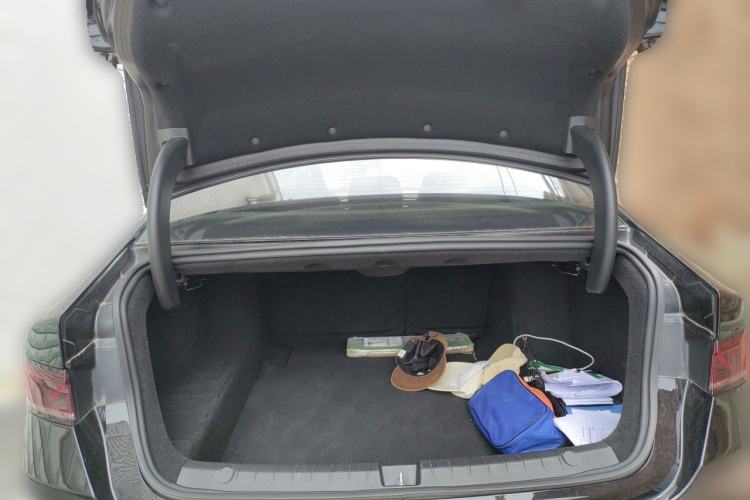Used BYD Qin PLUS 2023 Champion Edition DM-i 55KM Leading Model Trunk