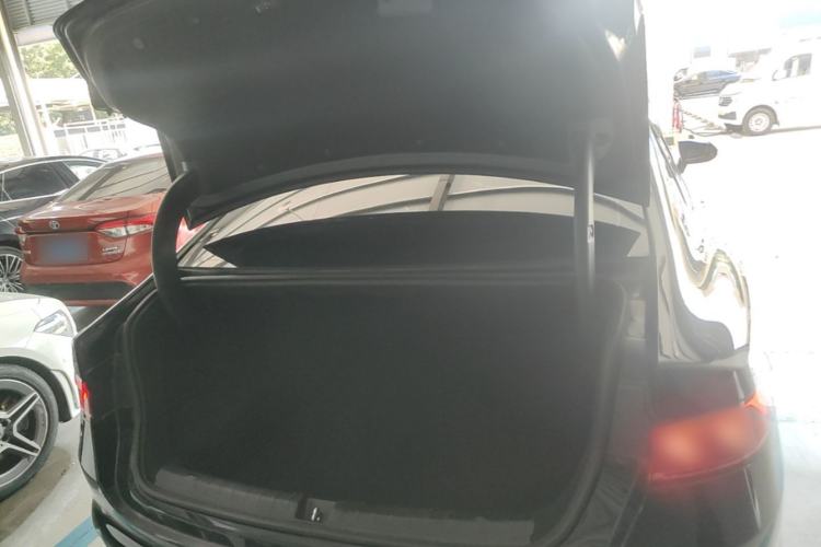 Used BYD Qin PLUS 2023 Champion Edition DM-i 55KM Leading Model Trunk