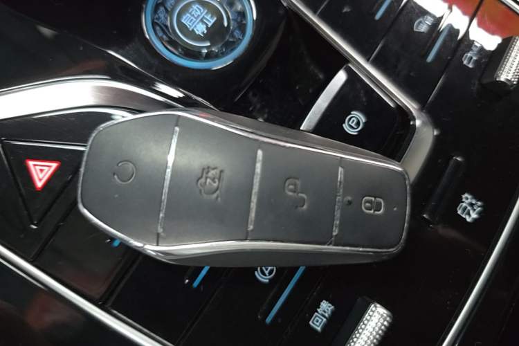 Used BYD Qin PLUS 2023 Champion Edition EV 510KM Leading Model Vehicle Key