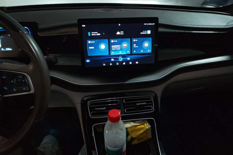 Used BYD Qin PLUS 2023 Champion Edition DM-i 120KM Leading Model Audio And AC Panel