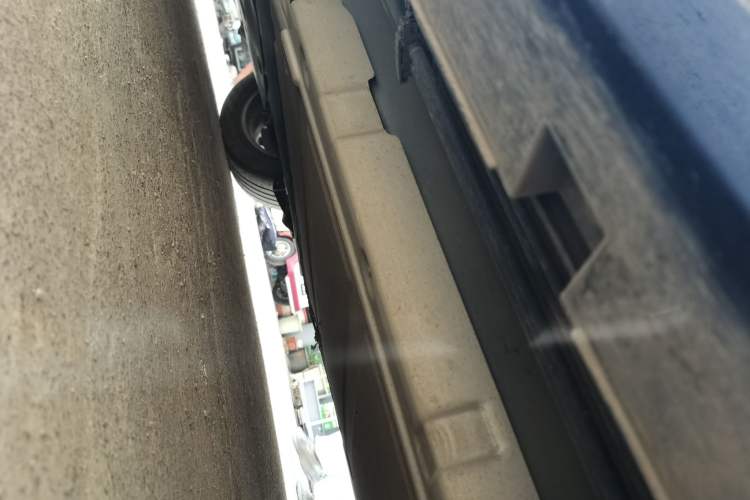 Used BYD Qin PLUS 2023 Champion Edition DM-i 120KM Leading Model Chassis Front Left