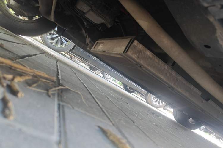 Used BYD Qin PLUS 2023 Champion Edition DM-i 55KM Leading Model Chassis Rear Right