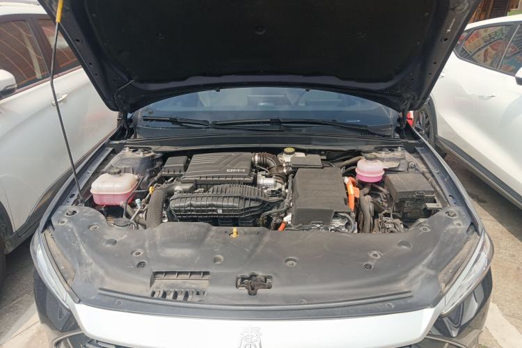 Used BYD Qin PLUS 2023 Champion Edition DM-i 55KM Leading Model Engine Bay