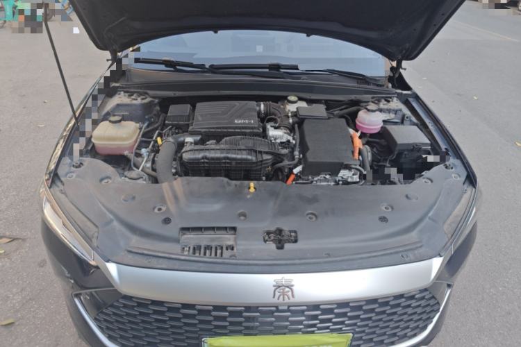 Used BYD Qin PLUS 2023 Champion Edition DM-i 55KM Leading Model Engine Bay