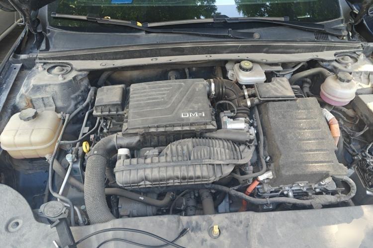 Used BYD Qin PLUS 2023 Champion Edition DM-i 55KM Leading Model Engine Bay