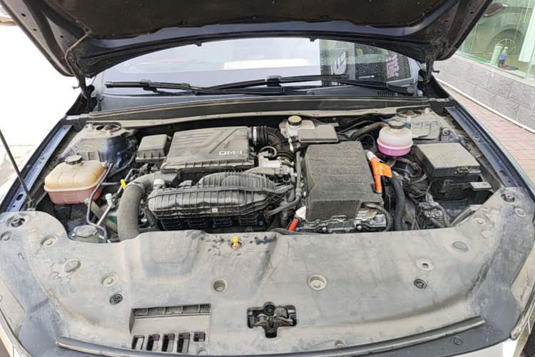 Used BYD Qin PLUS 2023 Champion Edition DM-i 55KM Leading Model Engine Bay