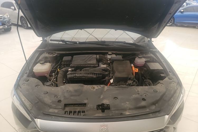 Used BYD Qin PLUS 2023 Champion Edition DM-i 55KM Leading Model Engine Bay