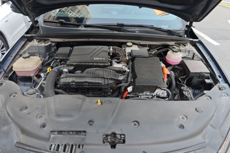Used BYD Qin PLUS 2023 Champion Edition DM-i 55KM Leading Model Engine Bay