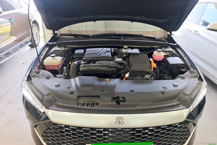 Used BYD Qin PLUS 2023 Champion Edition DM-i 55KM Leading Model Engine Bay