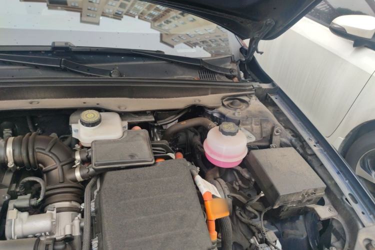 Used BYD Qin PLUS 2023 Champion Edition DM-i 120KM Leading Model Engine Bay Left