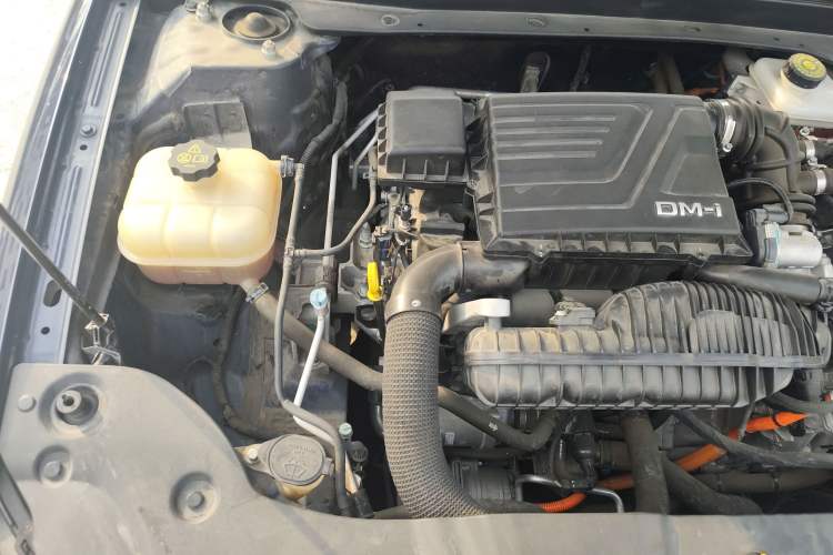 Used BYD Qin PLUS 2023 Champion Edition DM-i 55KM Leading Model Engine Bay Right