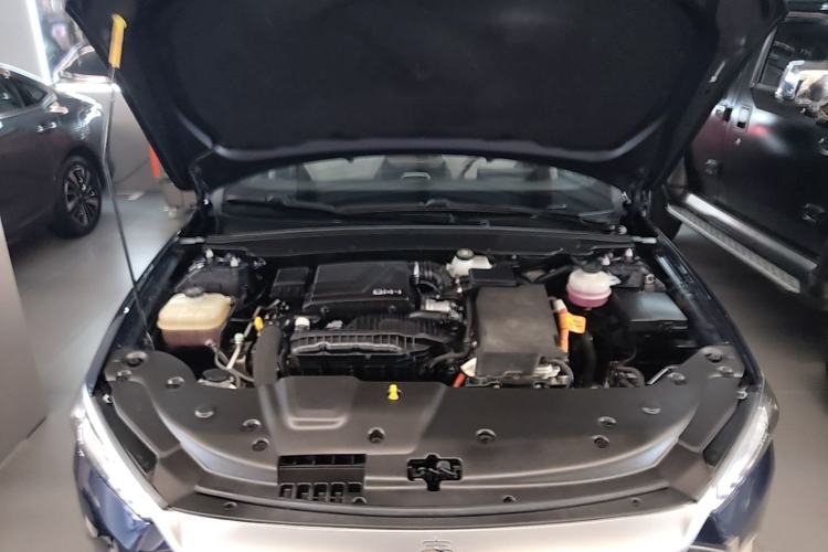 Used BYD Qin PLUS 2023 Champion Edition DM-i 55KM Leading Model Engine Bay