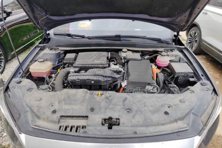 Used BYD Qin PLUS 2023 Champion Edition DM-i 55KM Leading Model Engine Bay