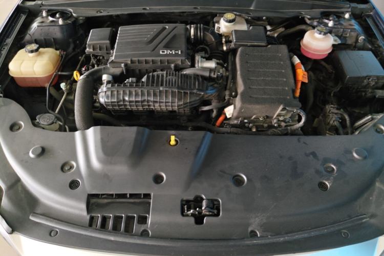 Used BYD Qin PLUS 2023 Champion Edition DM-i 55KM Leading Model Engine Bay