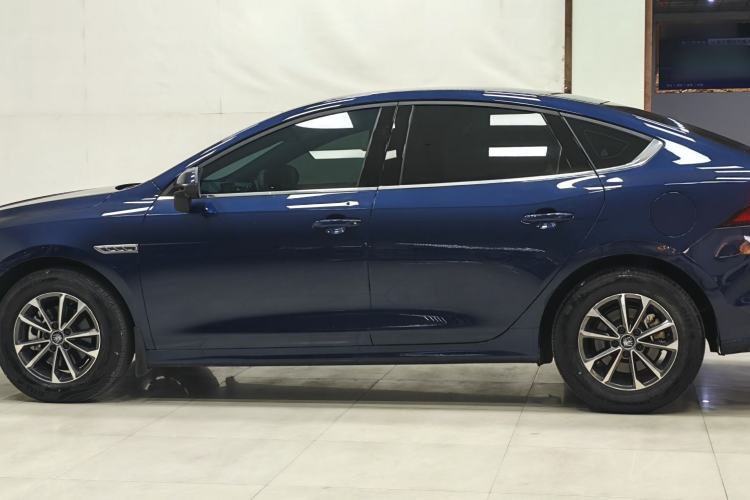 Used BYD Qin PLUS 2023 Champion Edition DM-i 55KM Leading Model Exterior 10