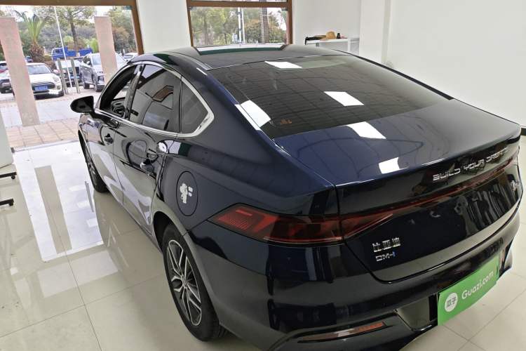Used BYD Qin PLUS 2023 Champion Edition DM-i 120KM Beyond Model Exterior 2
