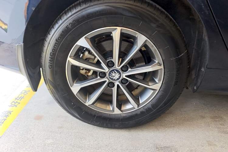 Used BYD Qin PLUS 2023 Champion Edition DM-i 55KM Leading Model Exterior 2