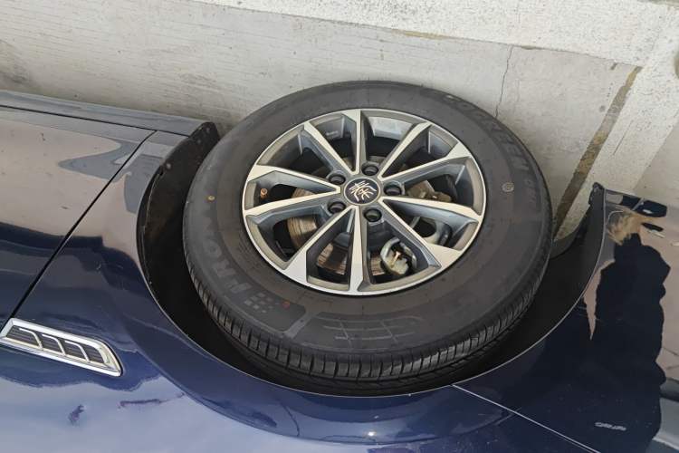 Used BYD Qin PLUS 2023 Champion Edition DM-i 55KM Leading Model Exterior 4
