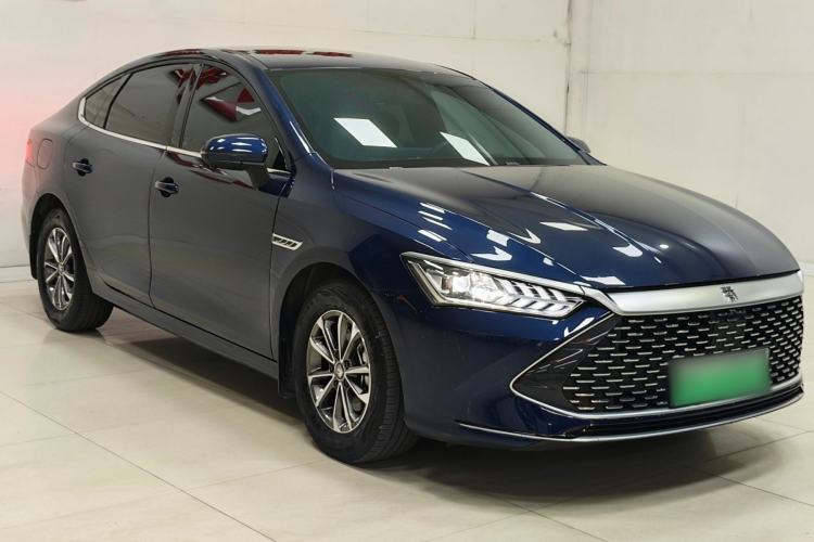 Used BYD Qin PLUS 2023 Champion Edition DM-i 55KM Leading Model Exterior 4