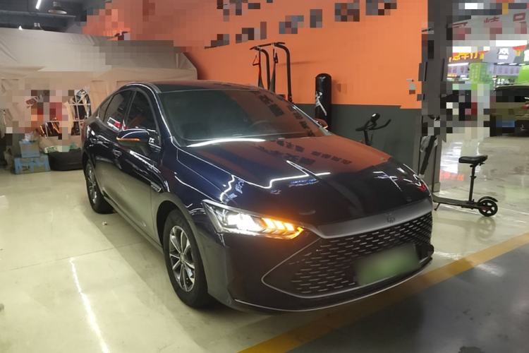 Used BYD Qin PLUS 2023 Champion Edition DM-i 55KM Leading Model Front Right 45 Deg