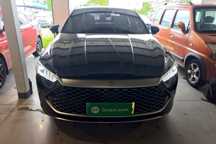 Used BYD Qin PLUS 2023 Champion Edition DM-i 120KM Leading Model Front