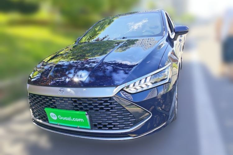 Ojetý BYD Qin PLUS 2023 Champion Edition DM-i 120KM Leading Model Guazi used car, China used car export, Used car for sale, Used  cars, Cheapest cars for sale
