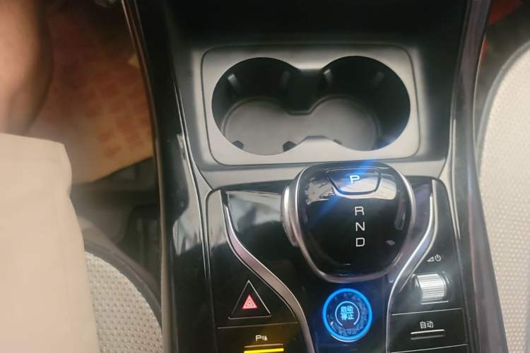 Used BYD Qin PLUS 2023 Champion Edition DM-i 55KM Leading Model Gear Lever