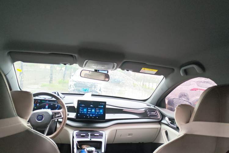 Used BYD Qin PLUS 2023 Champion Edition DM-i 55KM Leading Model Headliner