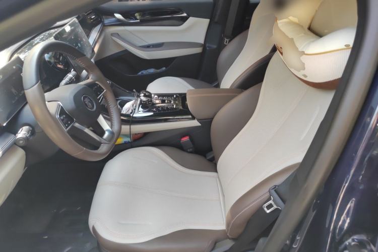 Used BYD Qin PLUS 2023 Champion Edition DM-i 55KM Leading Model Left Front Seat