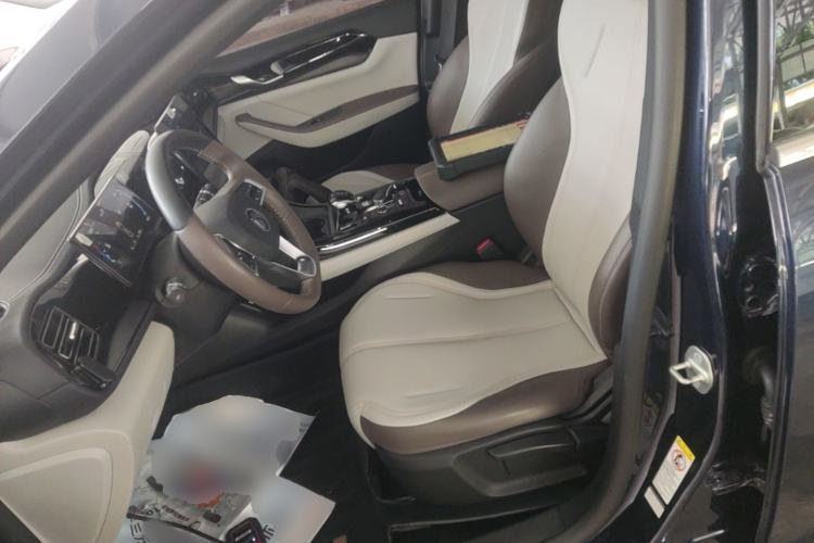 Used BYD Qin PLUS 2023 Champion Edition DM-i 55KM Leading Model Left Front Seat