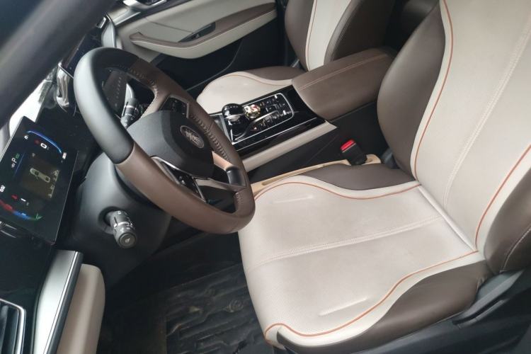 Used BYD Qin PLUS 2023 Champion Edition DM-i 120KM Leading Model Left Front Seat