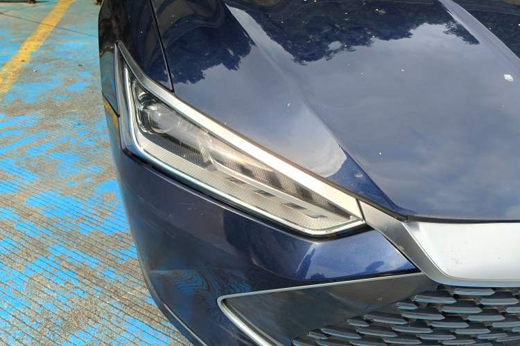 Used BYD Qin PLUS 2023 Champion Edition DM-i 120KM Leading Model Right Front Headlight