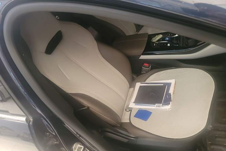 Used BYD Qin PLUS 2023 Champion Edition DM-i 55KM Leading Model Right Front Seat