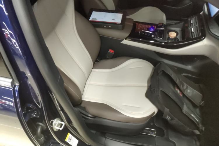 Used BYD Qin PLUS 2023 Champion Edition DM-i 55KM Leading Model Right Front Seat