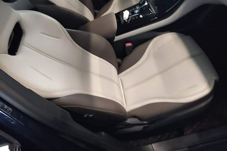 Used BYD Qin PLUS 2023 Champion Edition DM-i 55KM Leading Model Right Front Seat