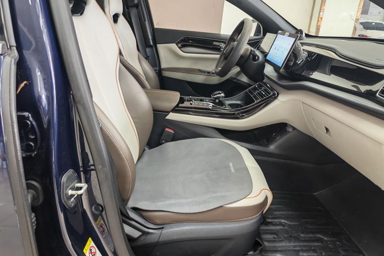 Used BYD Qin PLUS 2023 Champion Edition DM-i 120KM Leading Model Right Front Seat