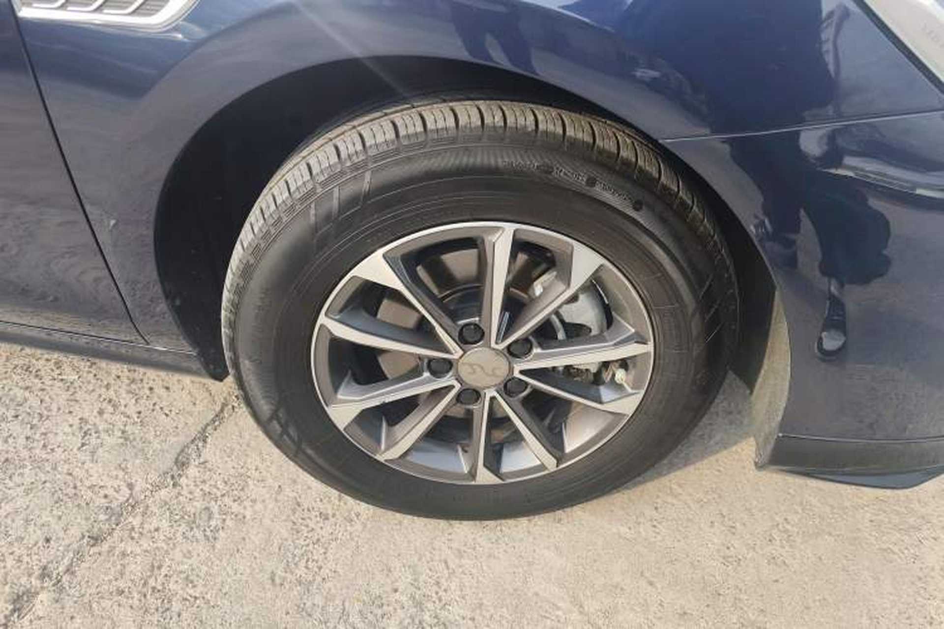 Used BYD Qin PLUS 2023 Champion Edition DM-i 55KM Leading Model Right Front Wheel Hub