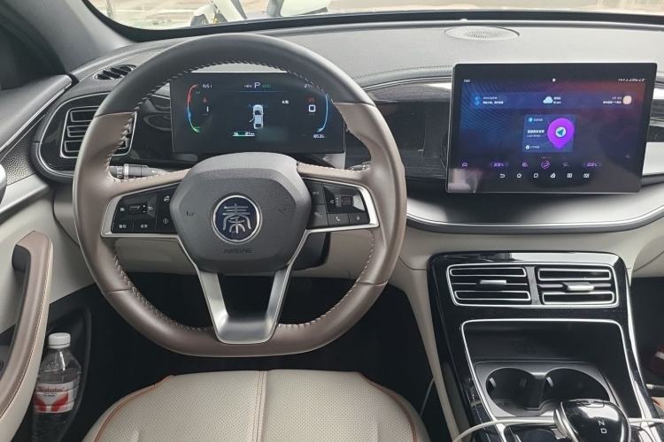 Used BYD Qin PLUS 2023 Champion Edition DM-i 55KM Superior Model Steering Wheel