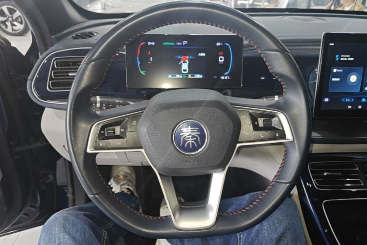 Used BYD Qin PLUS 2023 Champion Edition DM-i 120KM Leading Model Steering Wheel