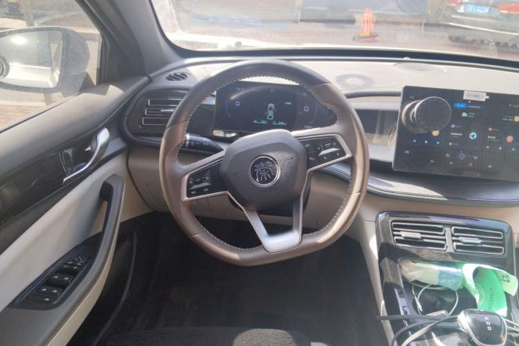Used BYD Qin PLUS 2023 Champion Edition DM-i 55KM Leading Model Steering Wheel