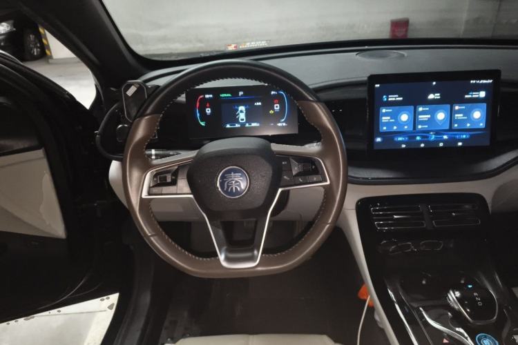 Used BYD Qin PLUS 2023 Champion Edition DM-i 55KM Leading Model Steering Wheel