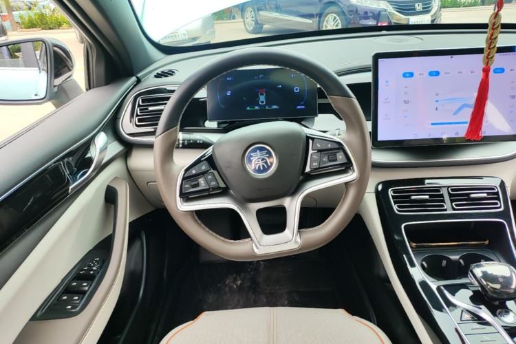Used BYD Qin PLUS 2023 Champion Edition DM-i 120KM Excellence Model Steering Wheel