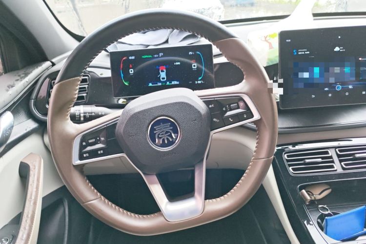 Used BYD Qin PLUS 2023 Champion Edition DM-i 55KM Leading Model Steering Wheel