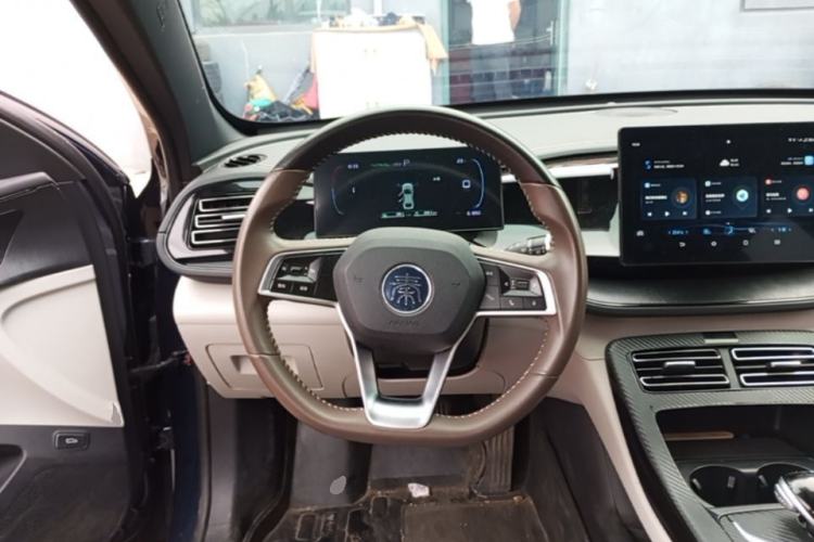 Used BYD Qin PLUS 2023 Champion Edition DM-i 55KM Leading Model Steering Wheel